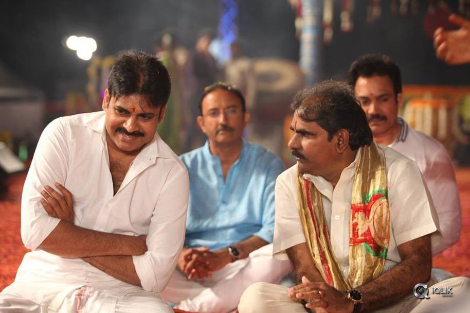 Pawan-Kalyan-At-Koti-Deepotsavam
